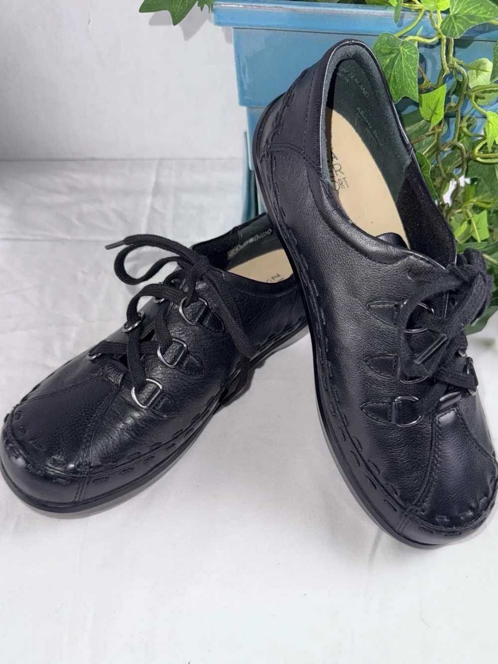 Ziera Allsorts EU39 US8.5 Black Leather Lace Up Shoes Comfort Cushion Casual